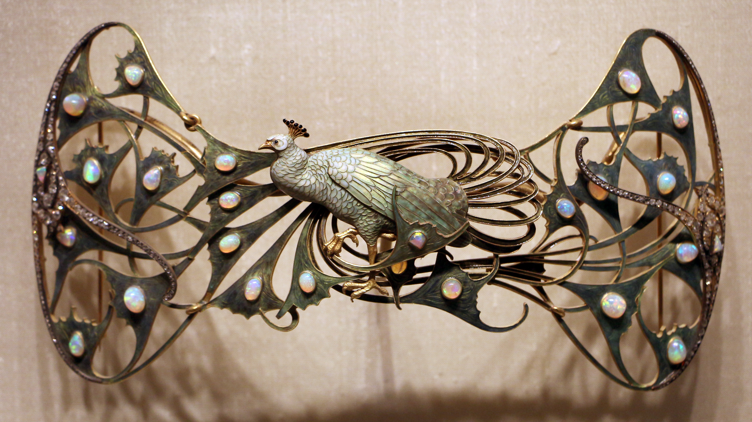 Art jewelry