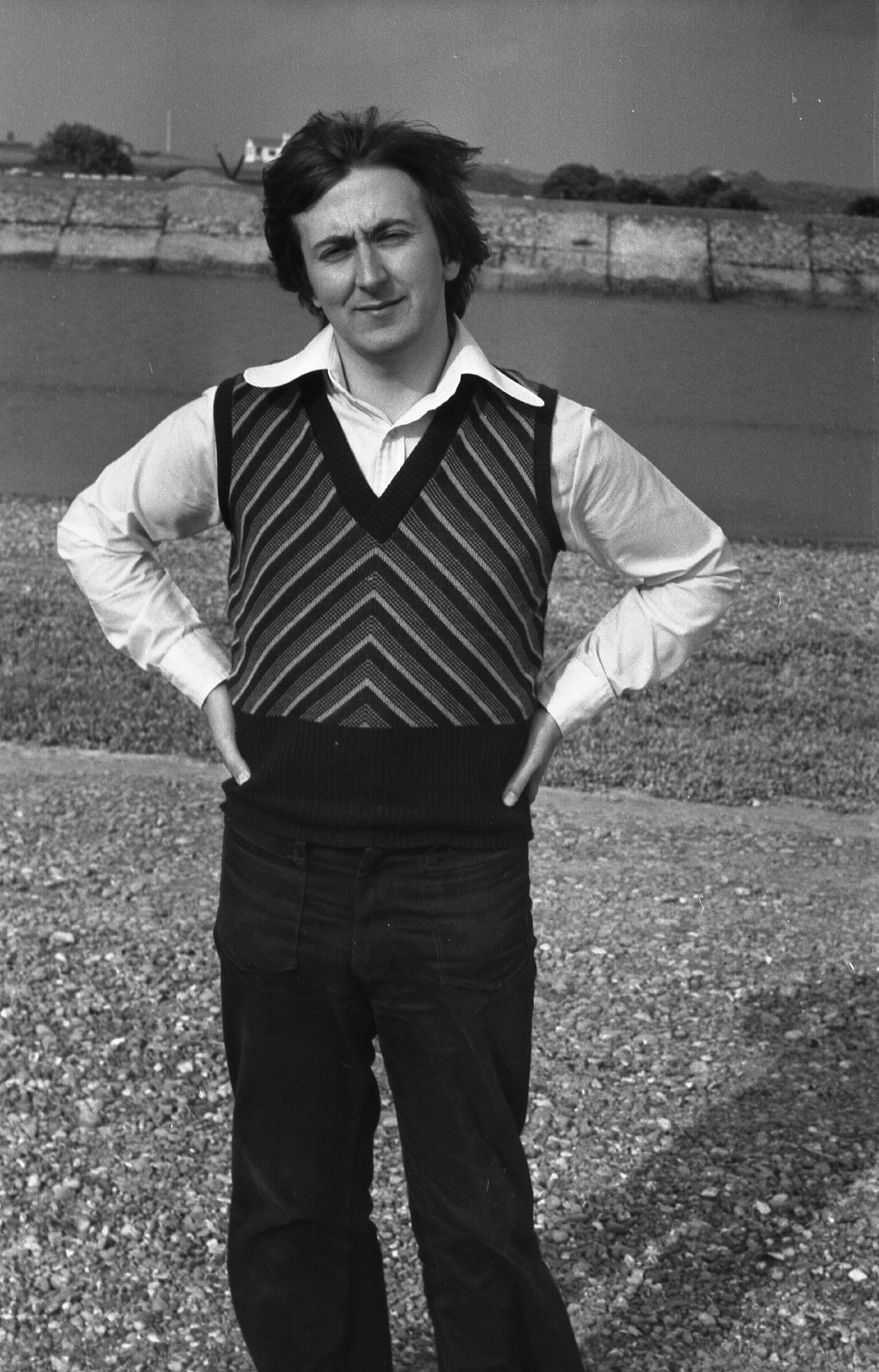 Sweater vest